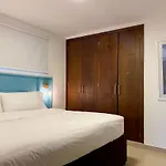 Serene Bay By Wynwood House