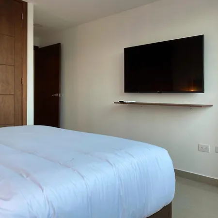 Apartment Serene Bay By Wynwood House