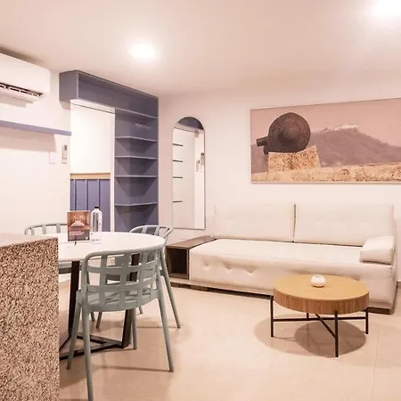 Serene Bay By Wynwood House