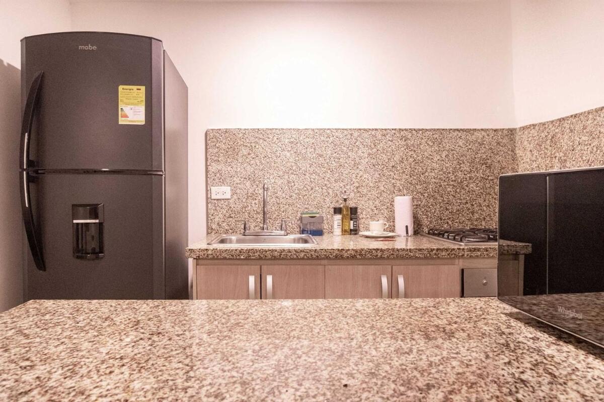 Serene Bay By Wynwood House *